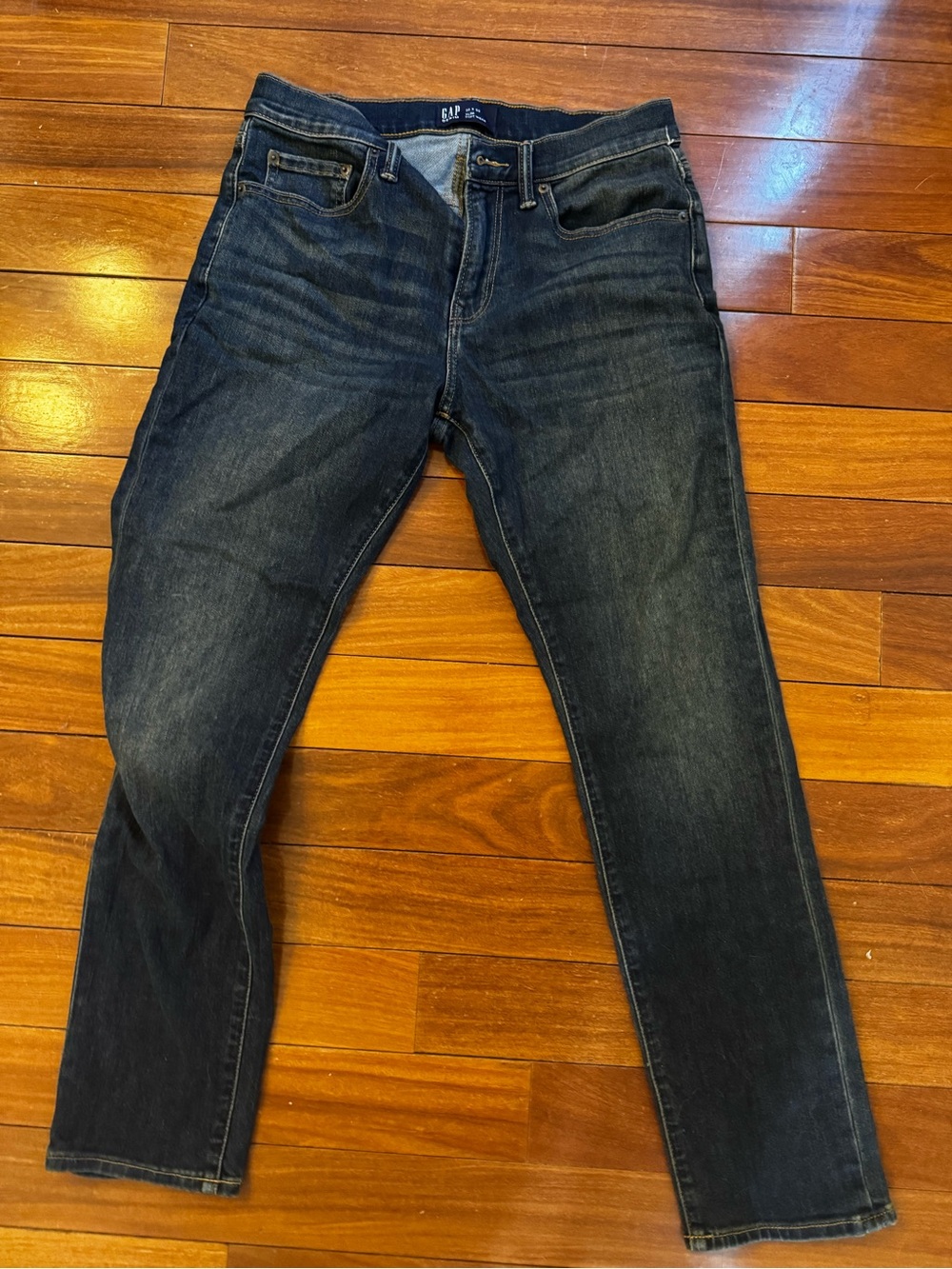 GAP Men's Slim Jeans in Dark Indigo Wash
